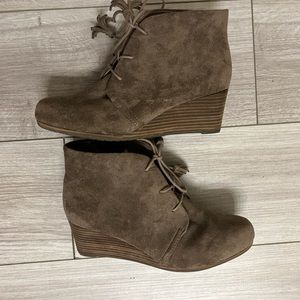 Dr. Scholl’s booties